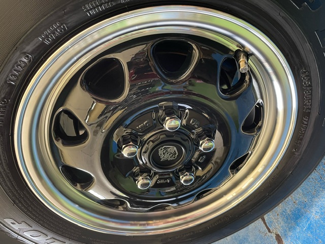 アルミホイールお取付　LANDFOOT  SWZ