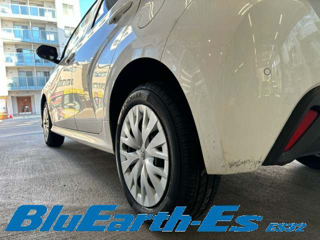 ヤリス&times;BluEarth ES32