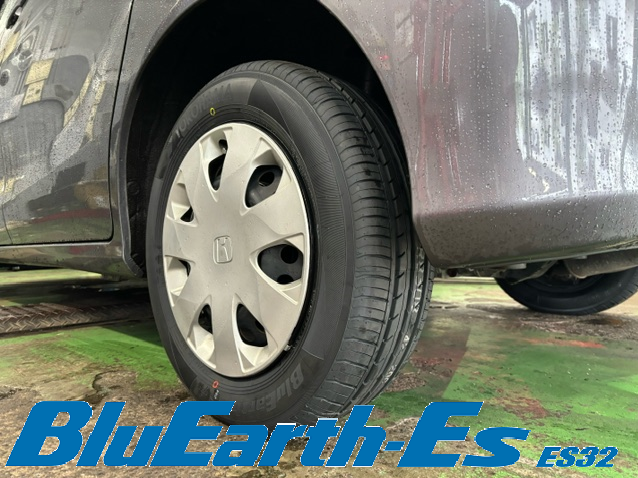 フリード&times;BluEarth ES32