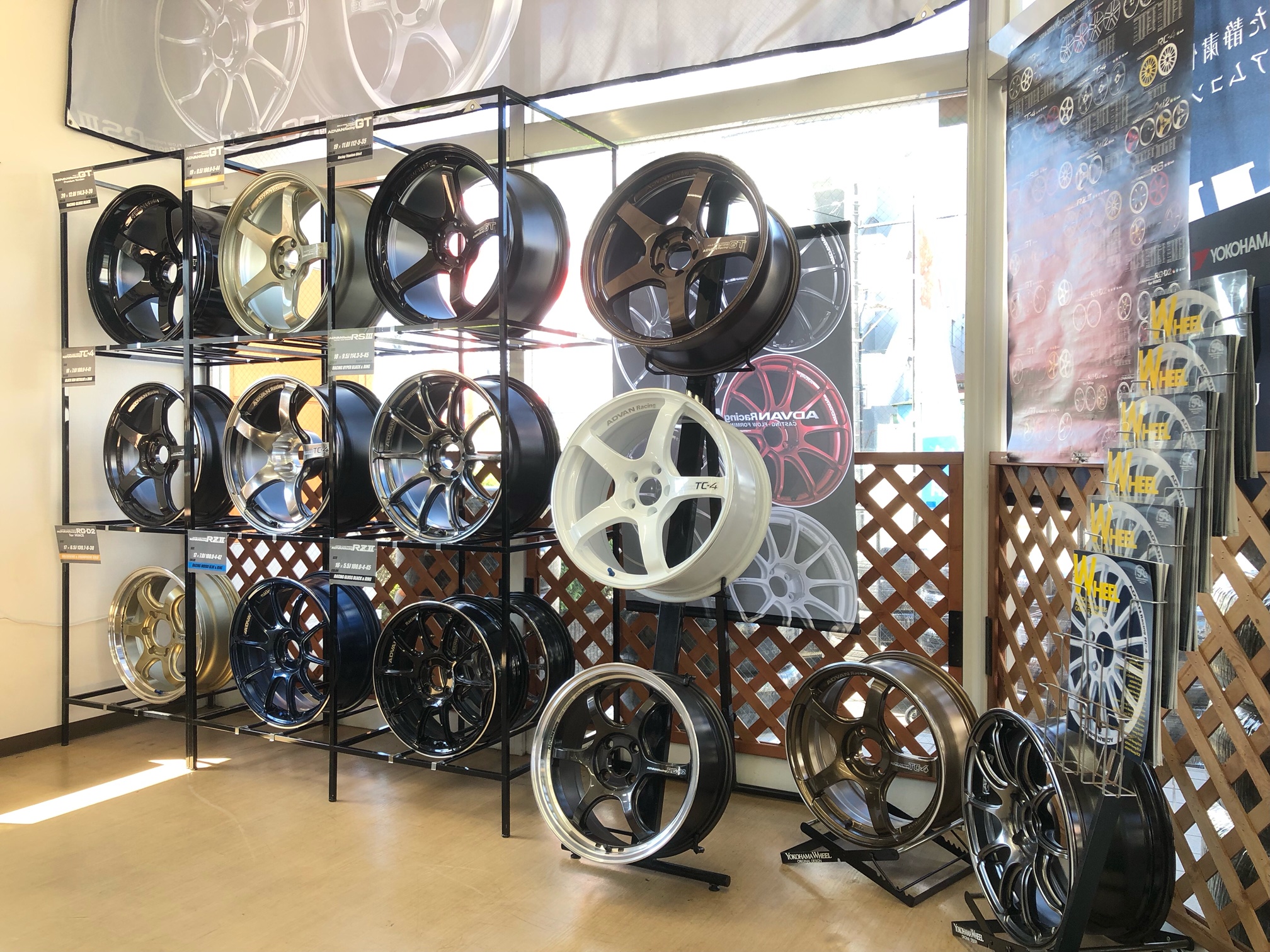 サンプル展示してます