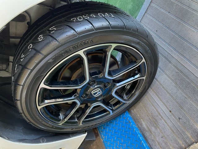 ADVAN NEOVA AD08R