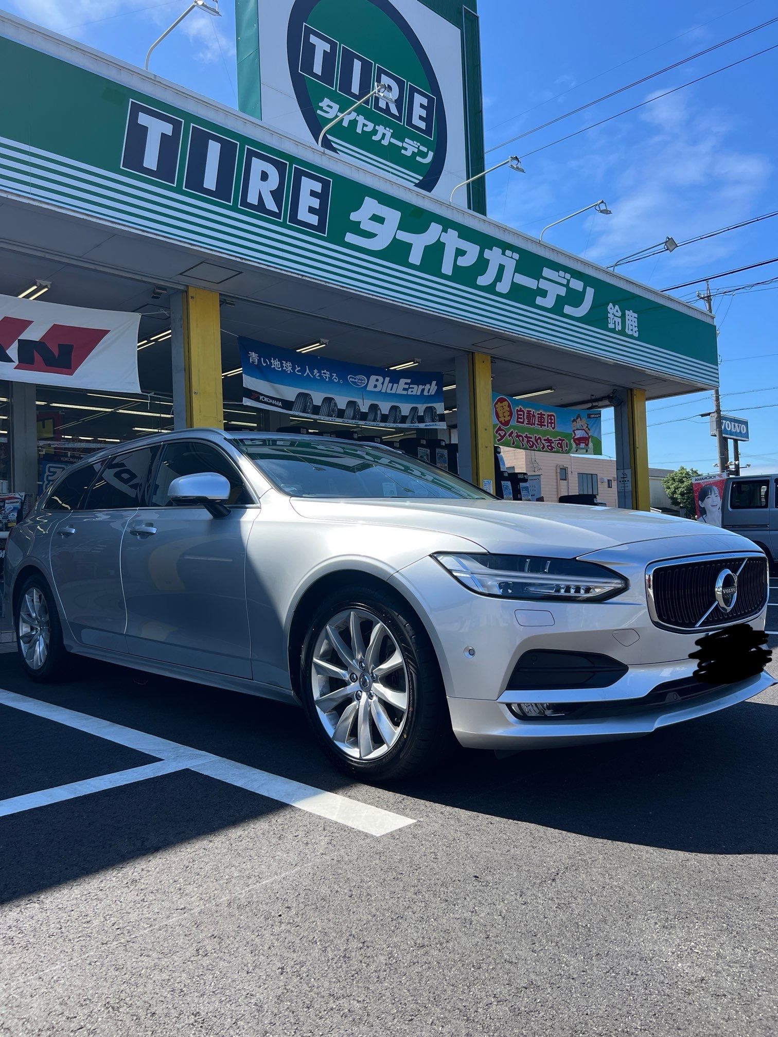 ボルボV90にADVAN Sport V107装着！