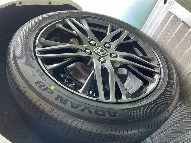ADVAN dB V553