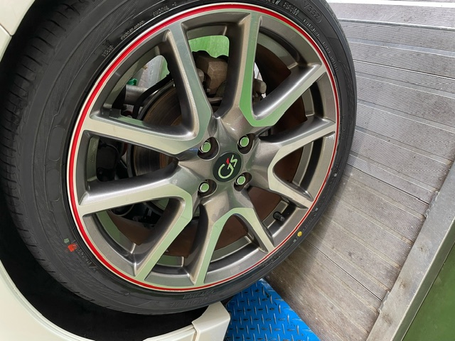 ADVAN dB V552