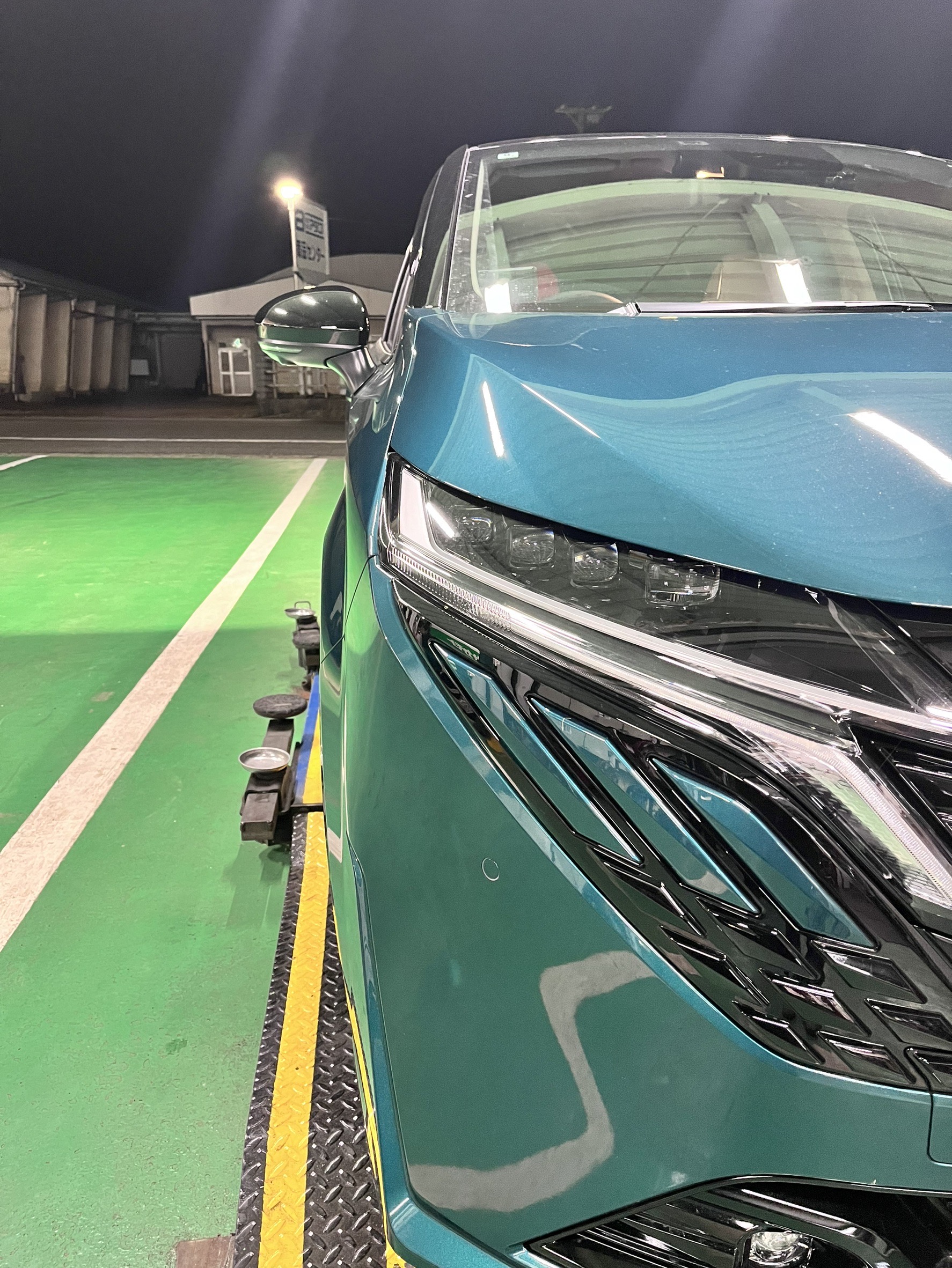 やっちゃってる？　日産。　