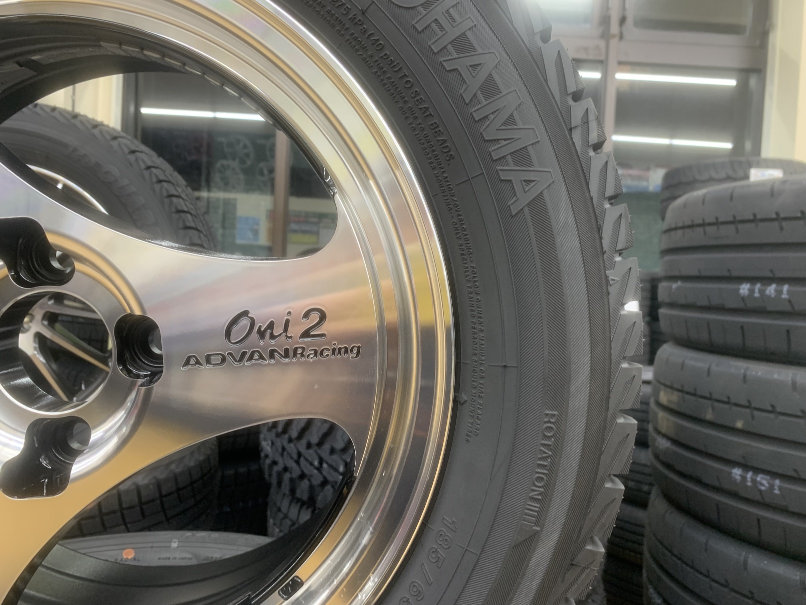 ADVAN Racing Oni2