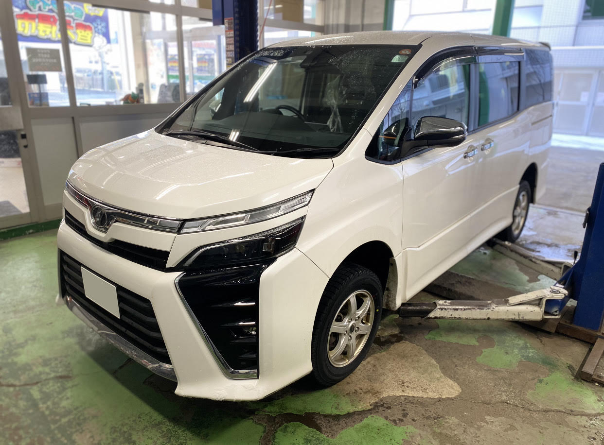 ヴォクシー★数量限定iG52c