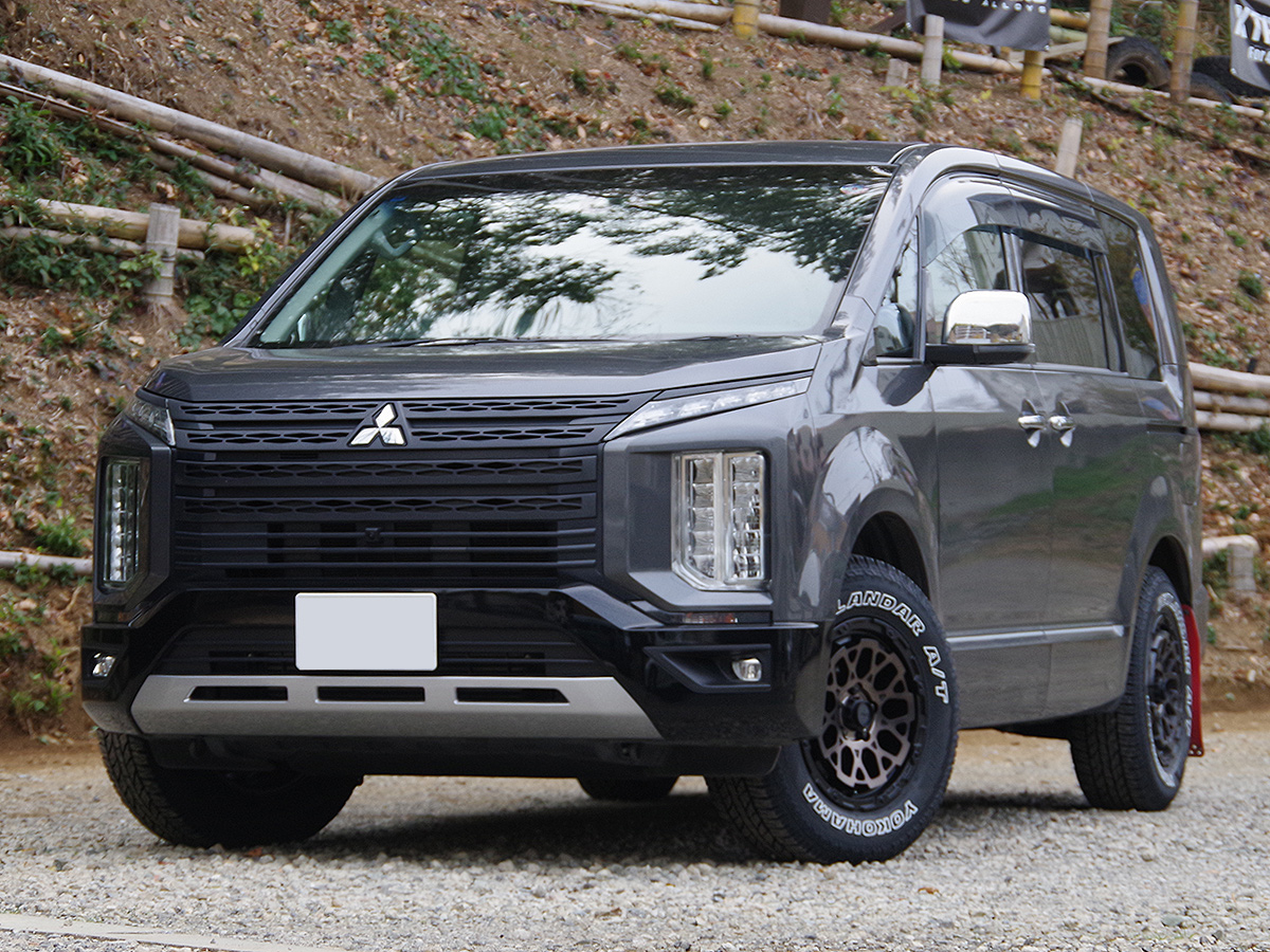 三菱デリカD:5  4x4エンジニアリング Air/G Rocks ジオランダーA/T G015