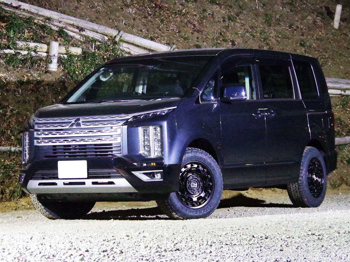 三菱デリカD:5 BLACK RHINO ATLAS