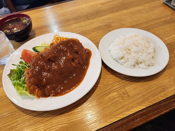 お腹が空きましたね～。