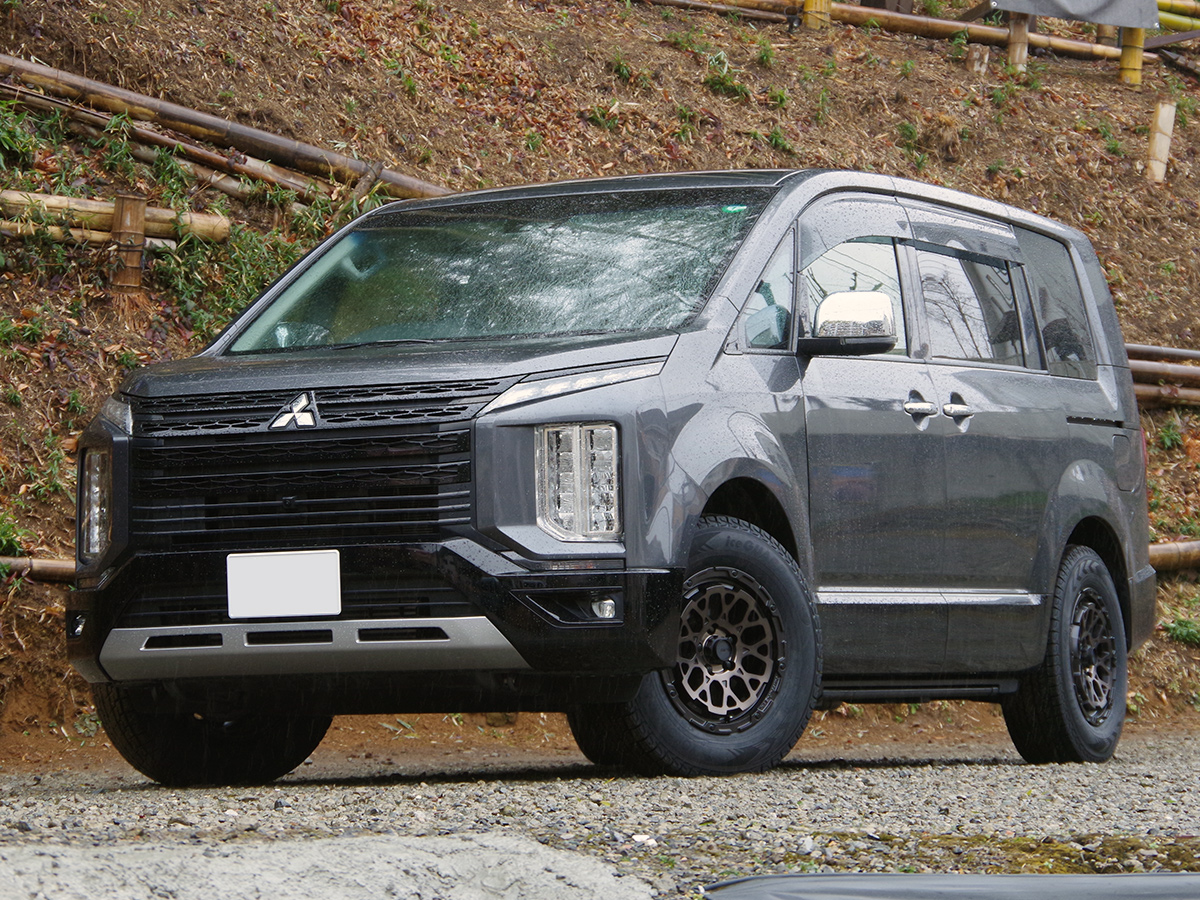 デリカD:5　Air/G RocksにアイスガードSUV