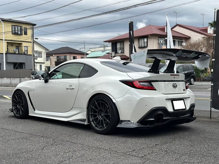 GR86とVARISの親和性