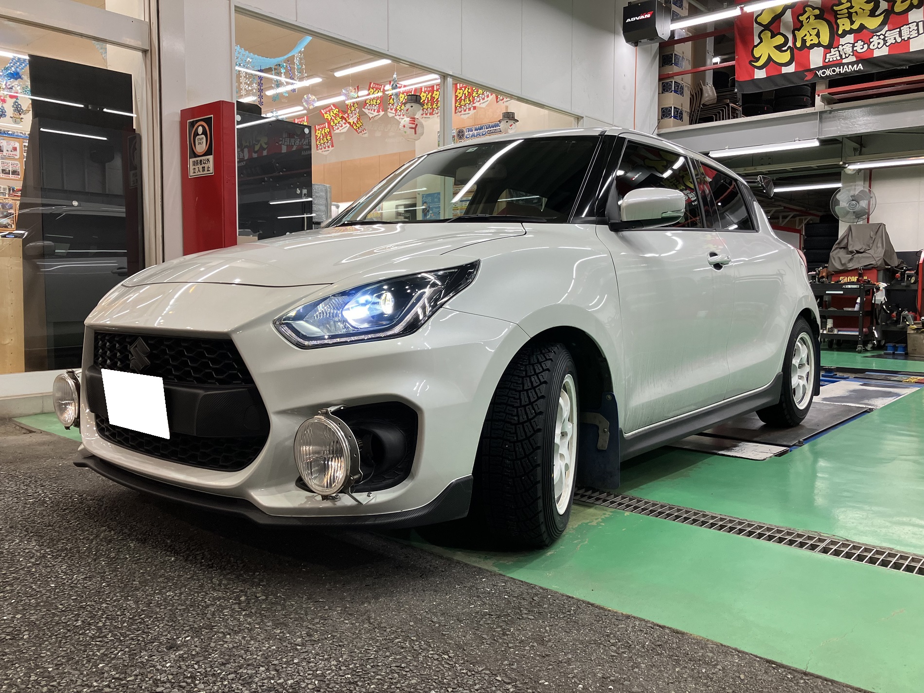 スイフトスポーツにラリータイヤ！