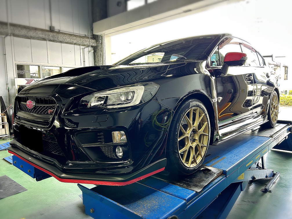 本日のアドバン！！ まずはAD09から～！！ STI WRXに装着で～す！