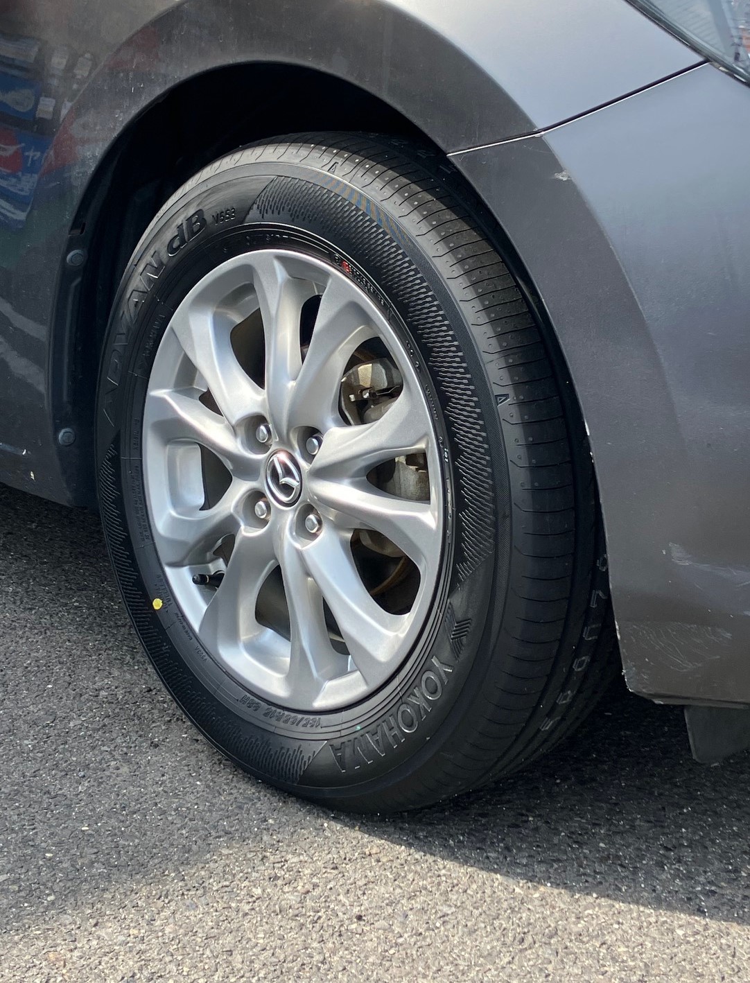 デミオのタイヤ交換