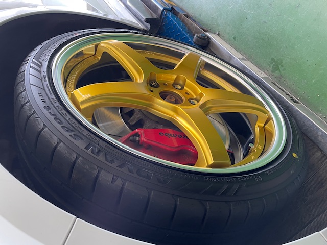 ADVAN Sport V107