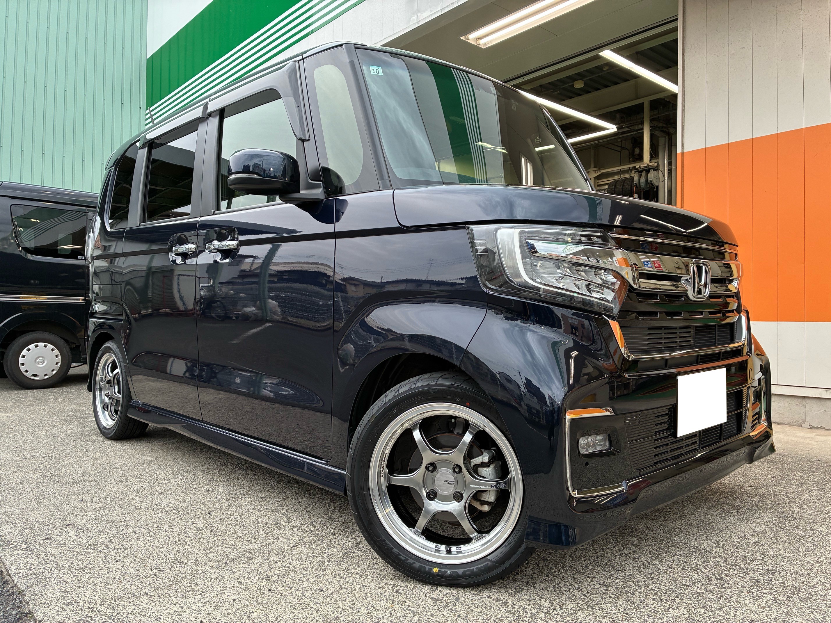 N-BOX　ADVAN RG-D2