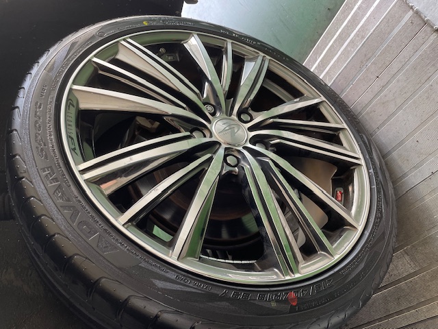 ADVAN Sport V105