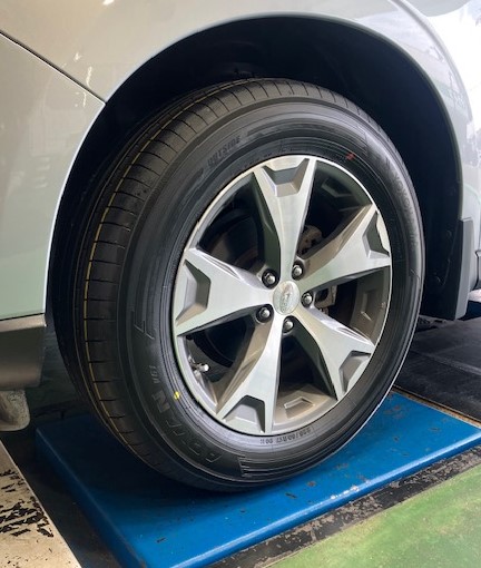 フォレスターのタイヤ交換