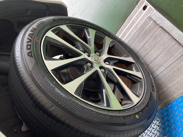 ADVAN dB V553