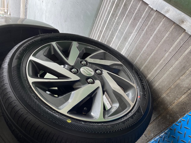 ADVAN dB V553