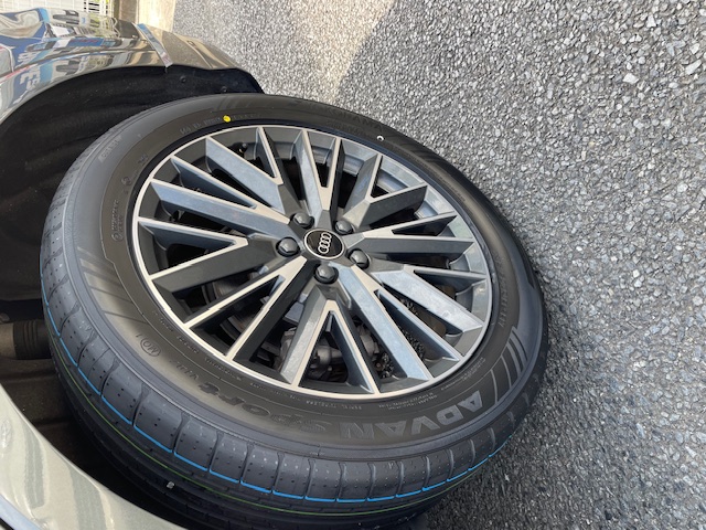ADVAN Sport V107