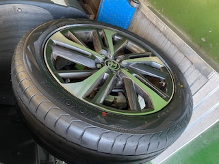 ADVAN Sport V105