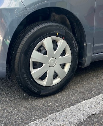 エグゼのタイヤ交換