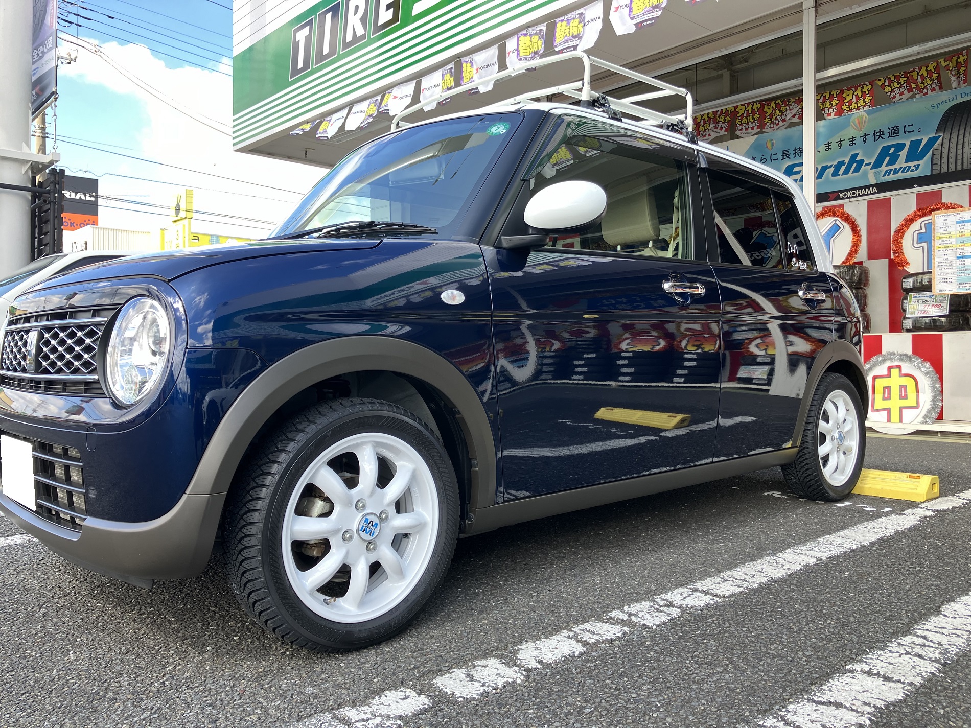 ラパンへミニライトホイールお取り付け！