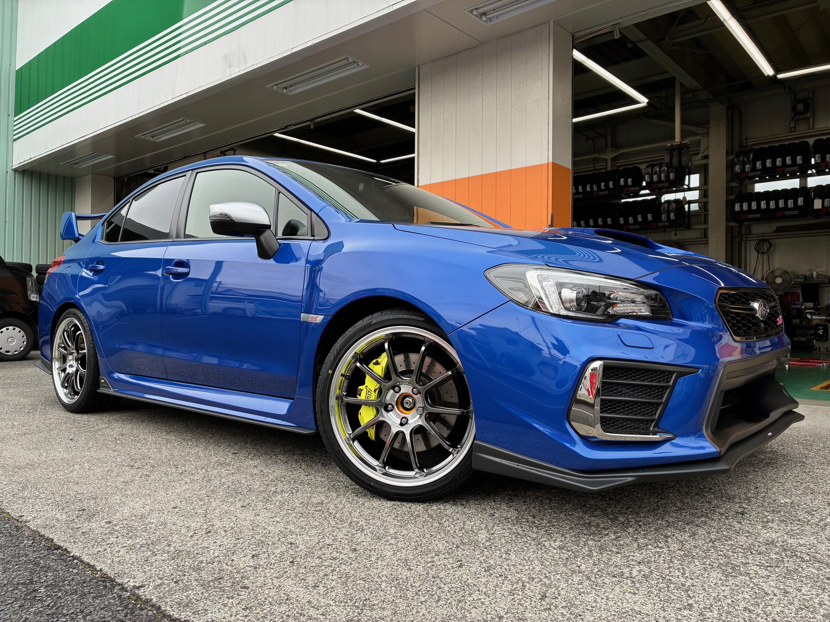 WRX　ADVAN RZ-DF2