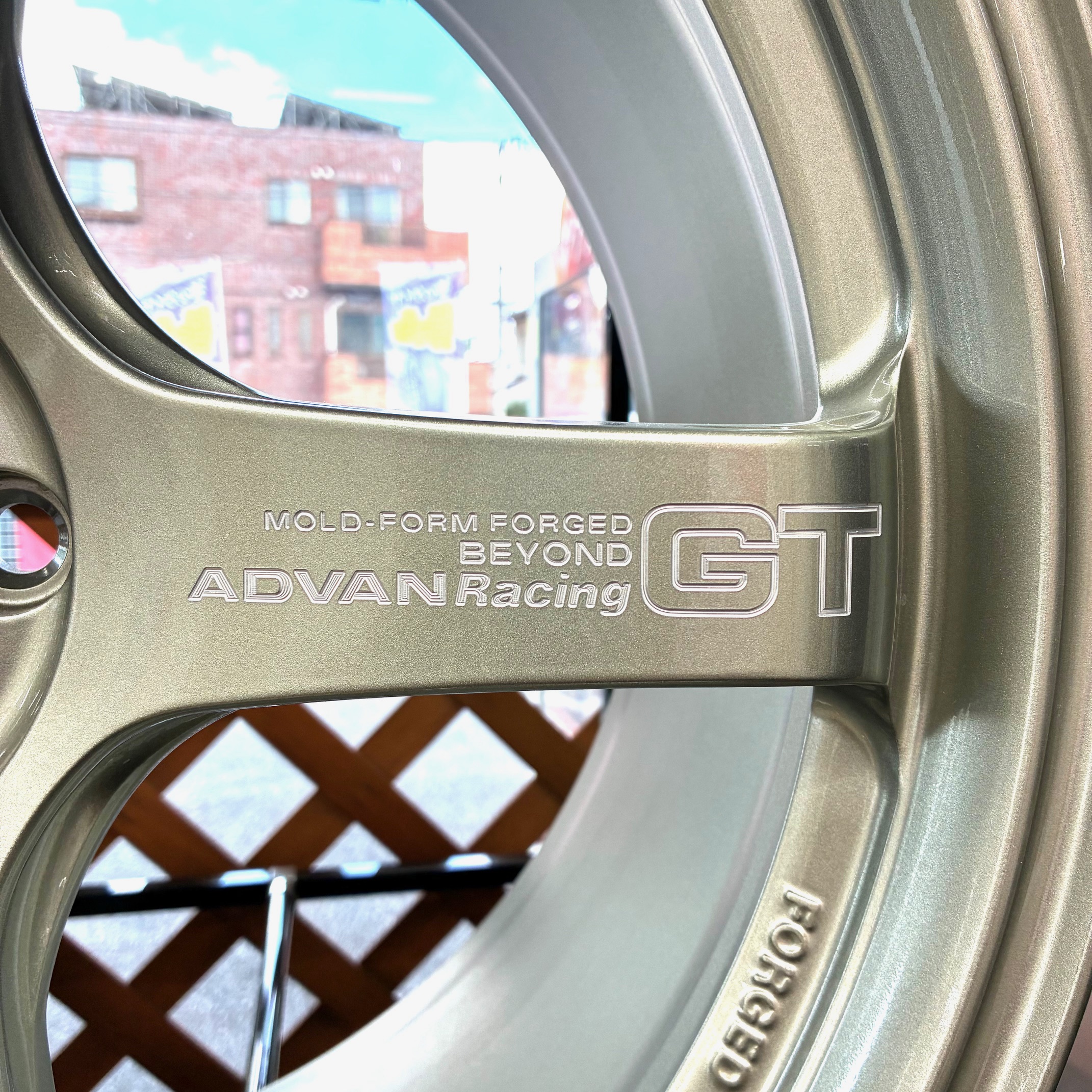 ADVAN Racing　GT BEYOND