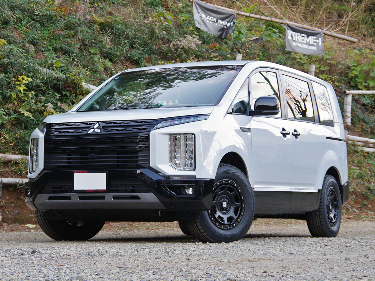 デリカD5冬支度　XJ07にアイスガードSUV