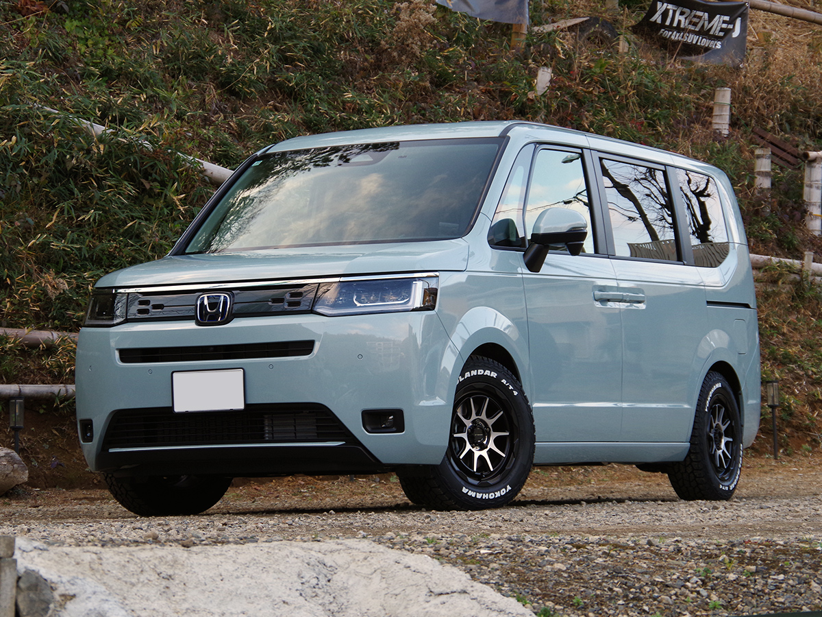 本日納車のステップワゴン　オールテレーンタイヤでアウトドアスタイルへ