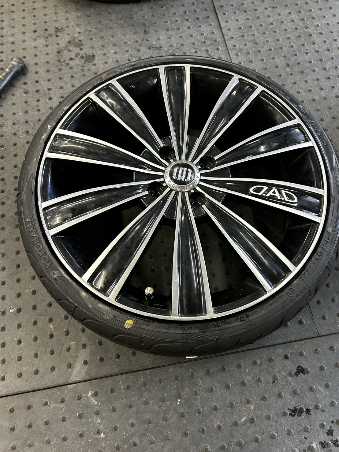 165/40R17