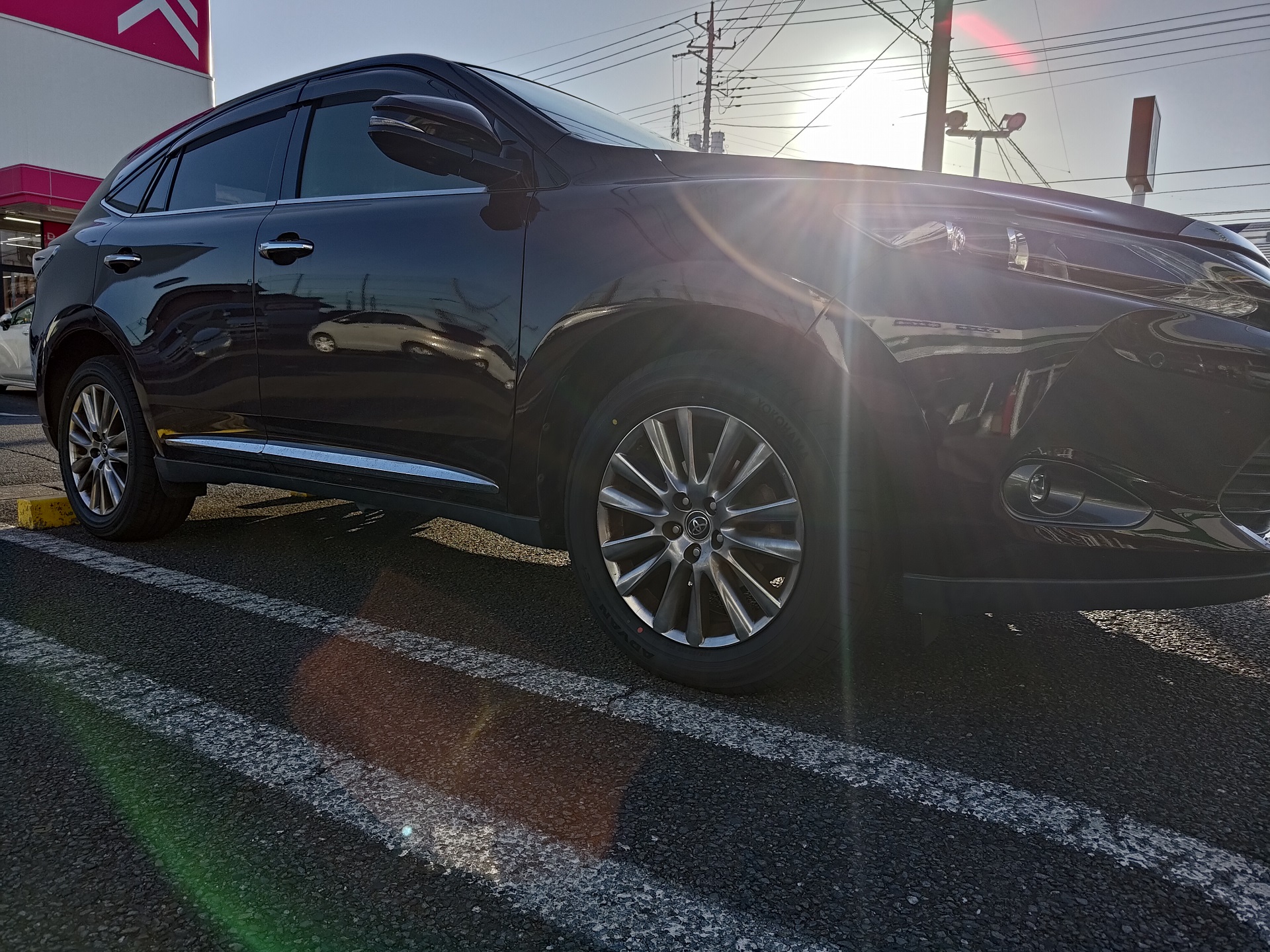 ハリアーへADVAN V61お取り付け！