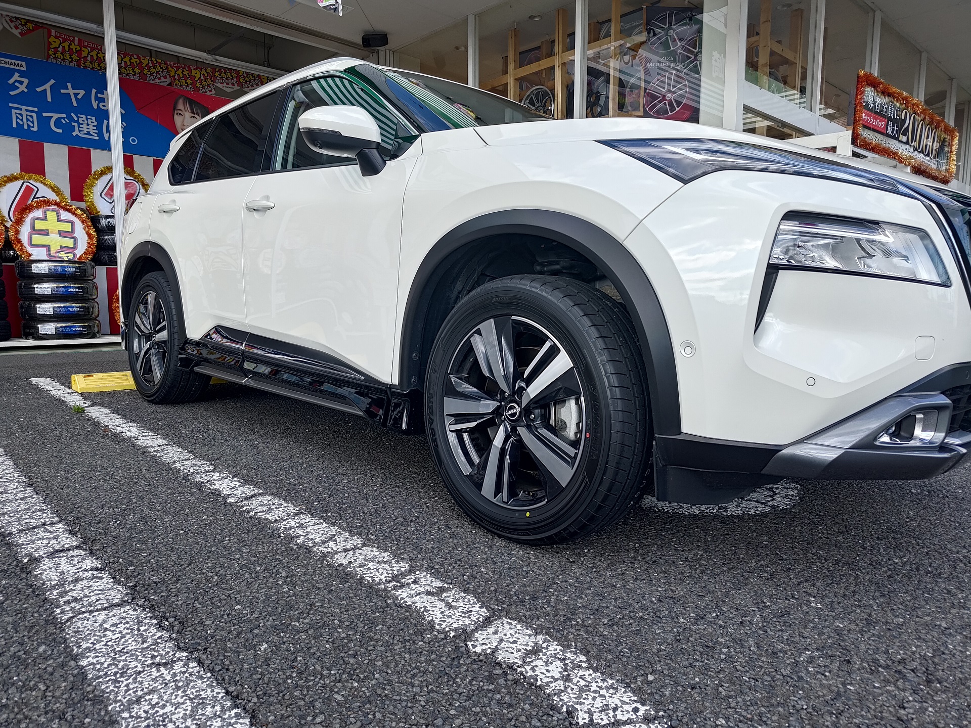 エクストレイルへADVAN V61！