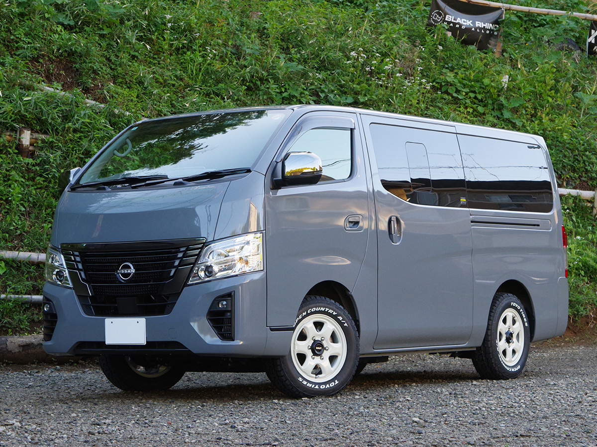 NV350　BRUT BR-44　ミルキーホワイト