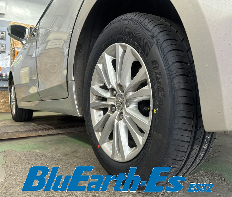 クラウン&times;BluEarth ES32
