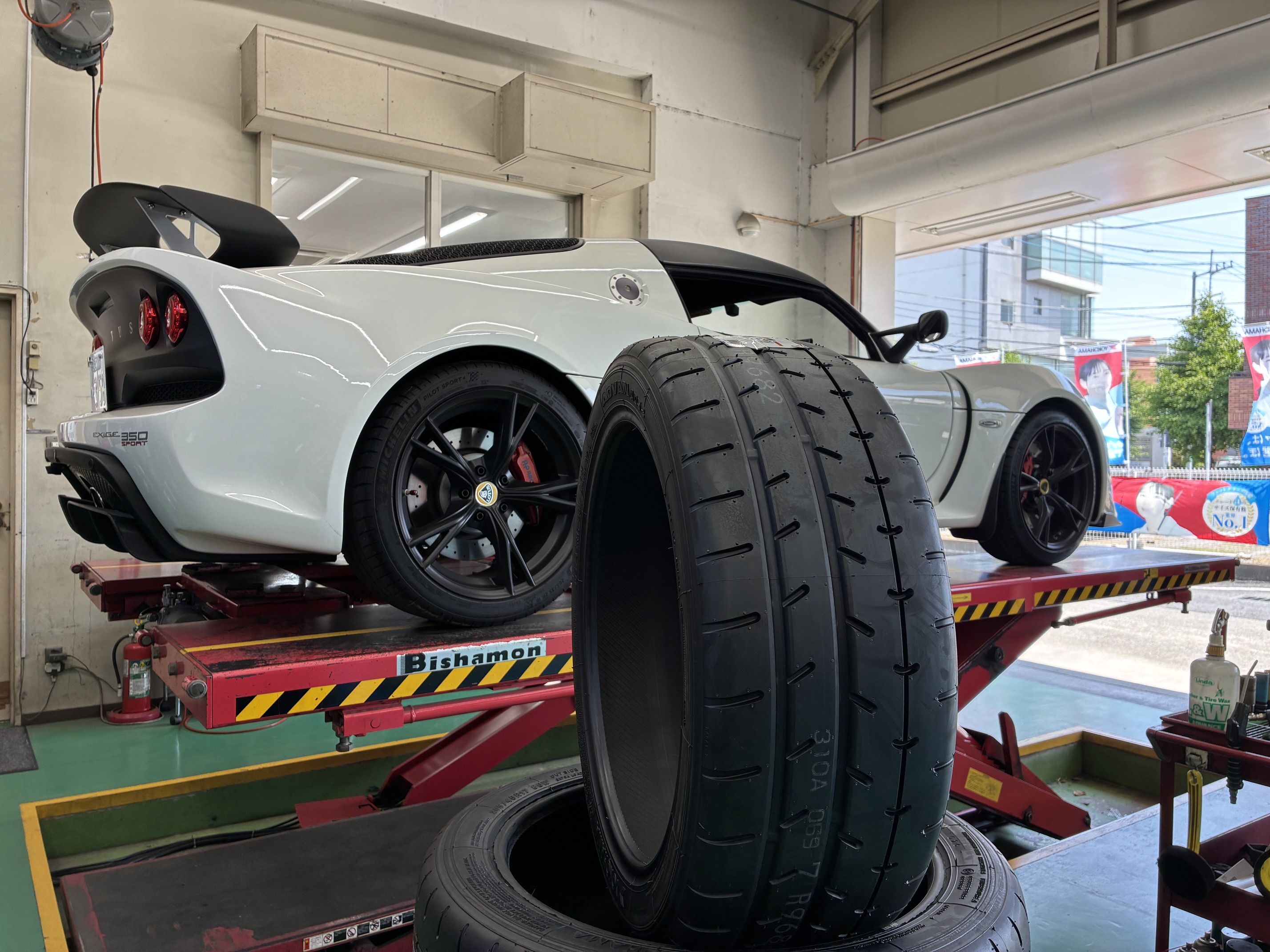 ロータス･エキシージ　ADVAN　A052