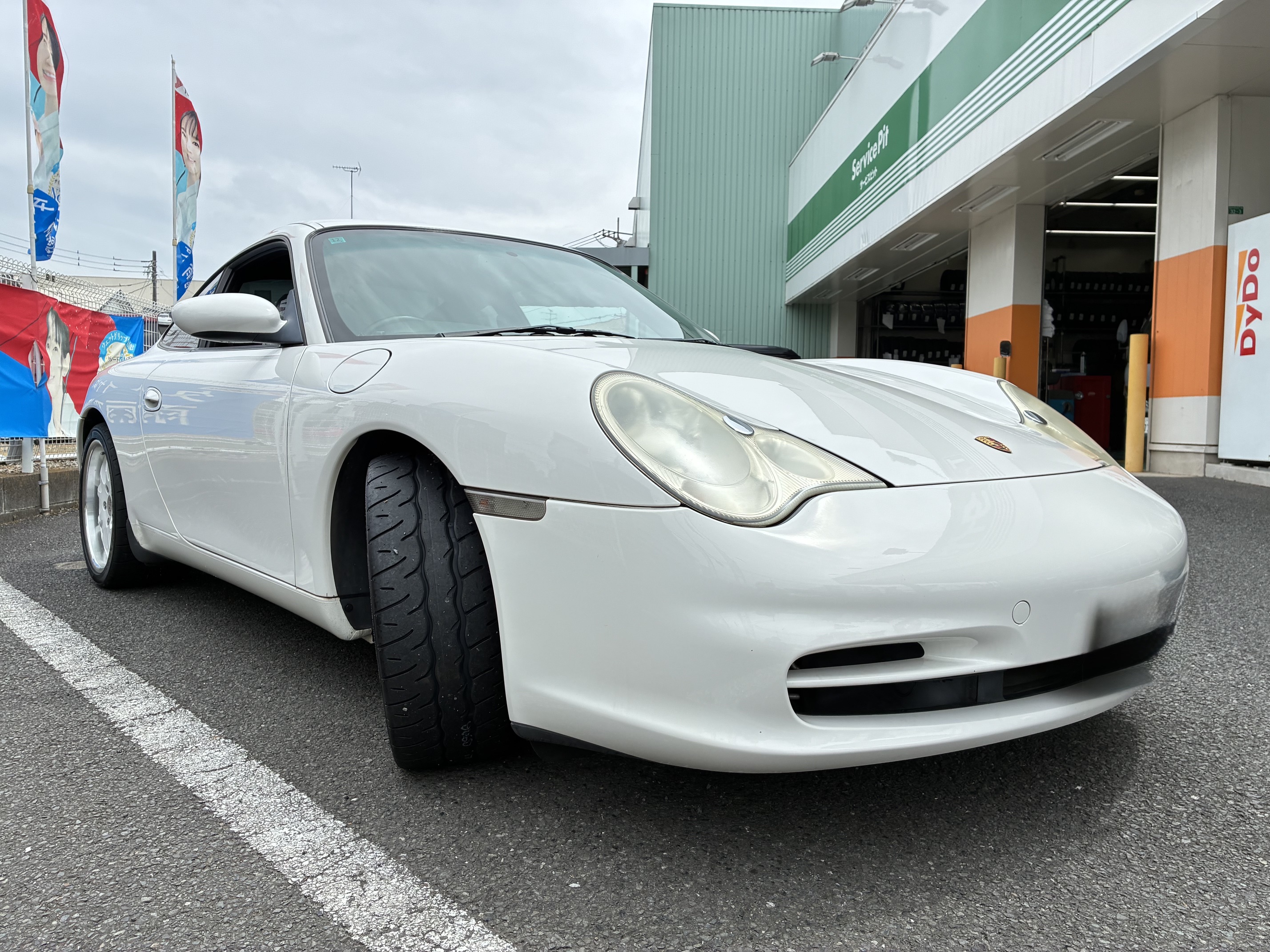 ポルシェ　ADVAN NEOVA