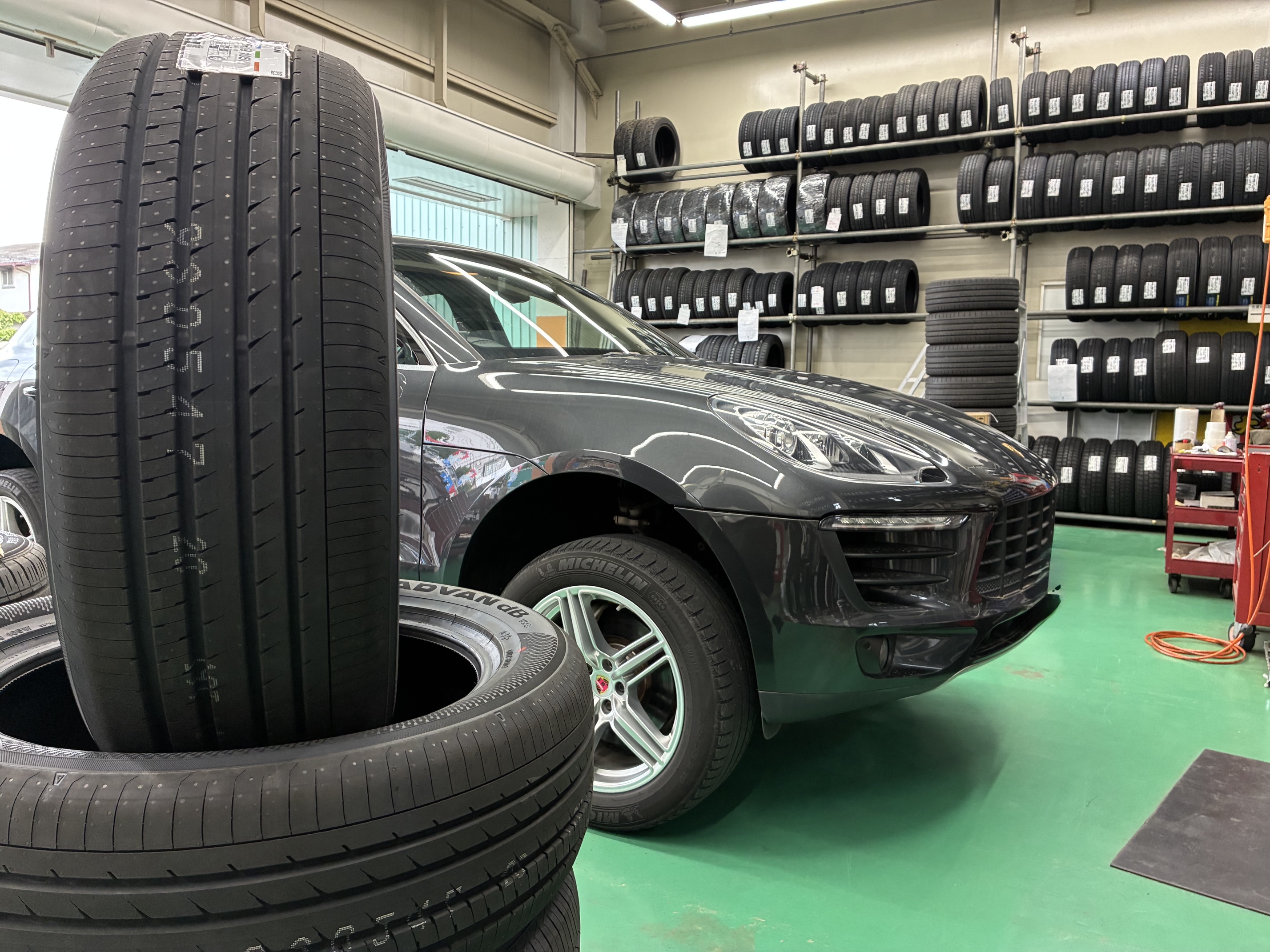マカン　ADVAN ｄB
