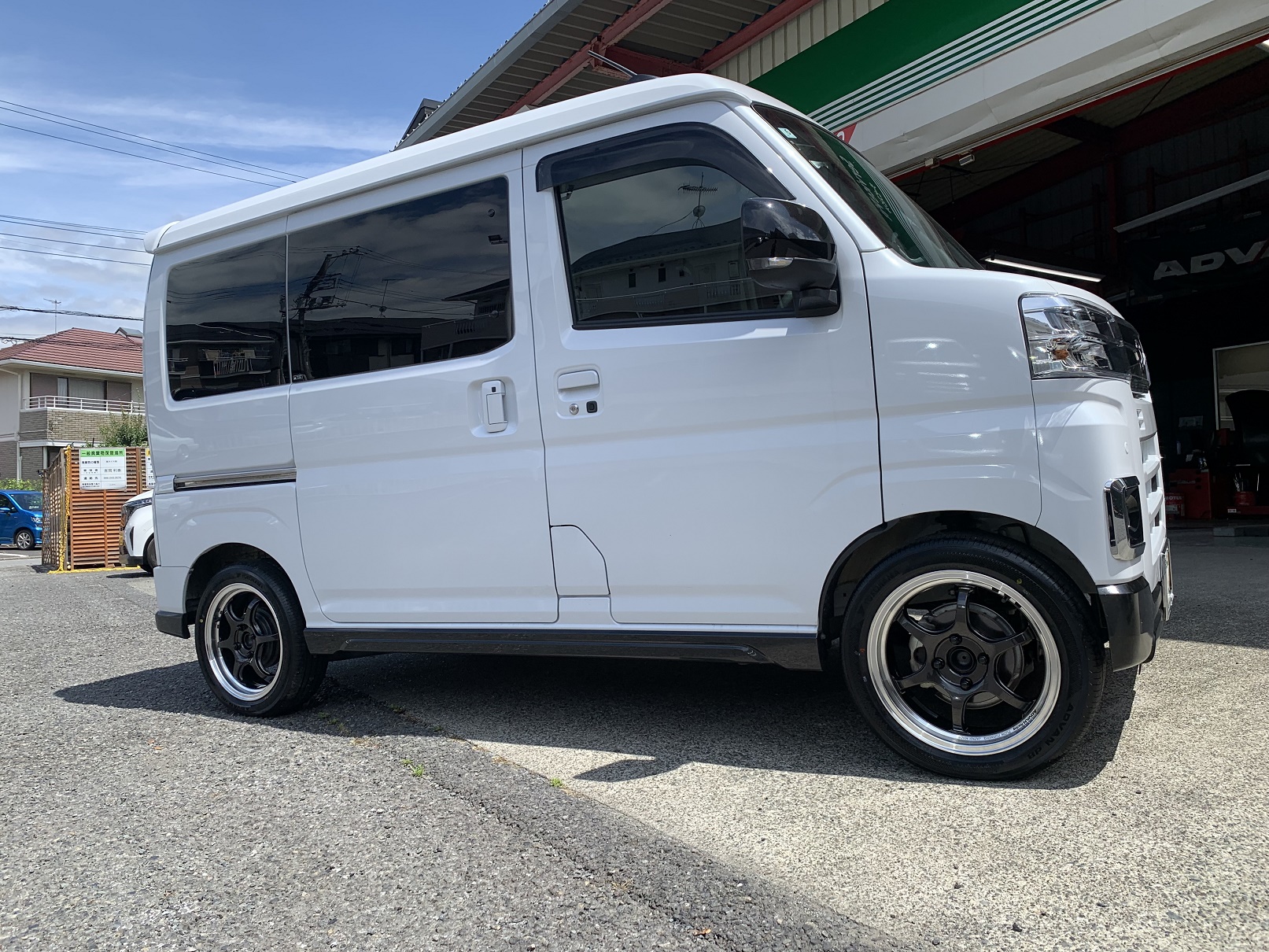 ADVAN Racing RG-D2
