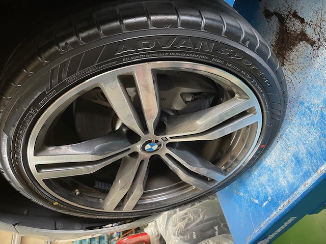 ADVAN Sport V107