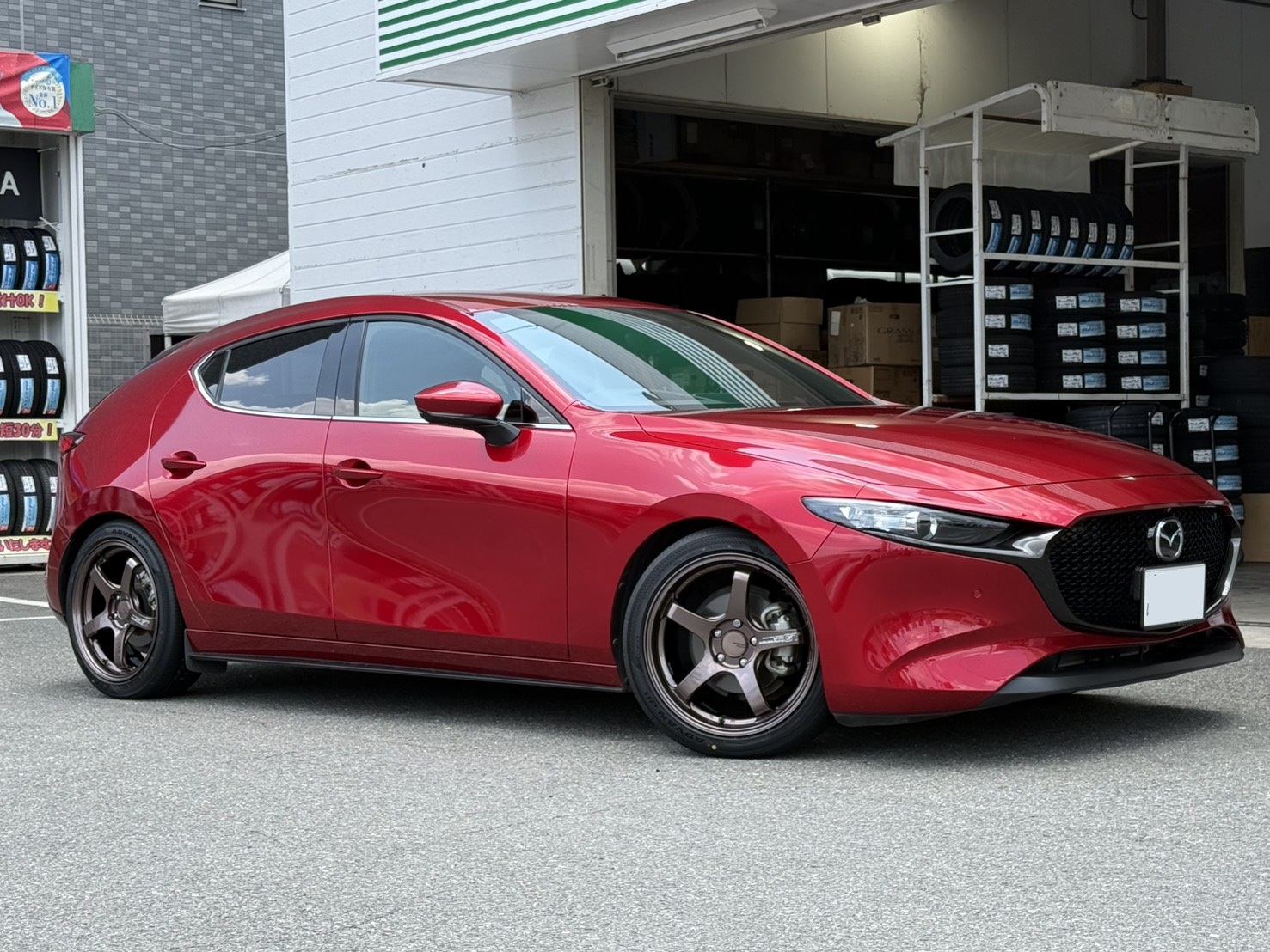 MAZDA 3 &times; GT　BEYOND