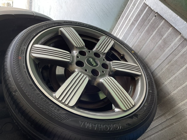 ADVAN dB V553