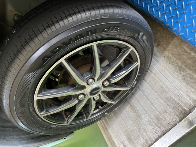 ADVAN dB V553
