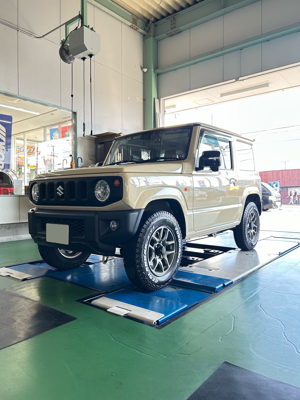 ジムニーにA/T4を装着