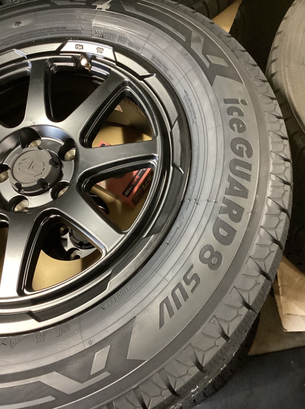 新・SUVスタッドレス！