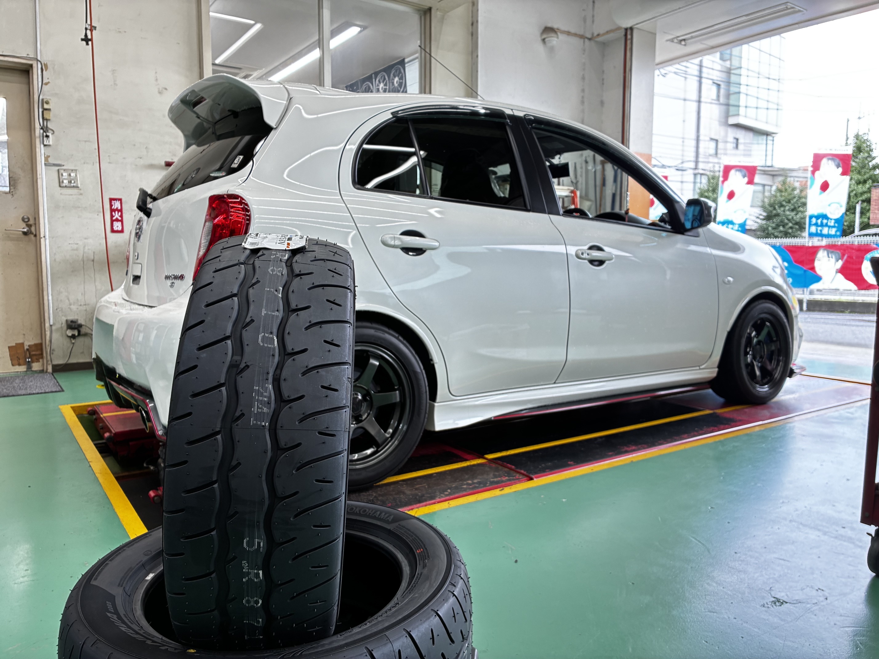 マーチニスモ　ADVAN　NEOVA